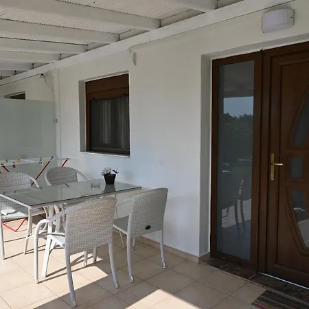 Sissy's San Antonio Thassos アパート ポトス