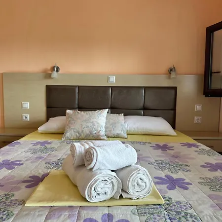 Sissy's San Antonio Thassos